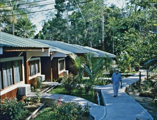 Explorama Lodge